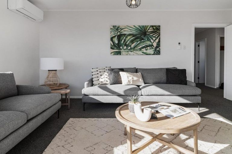 Photo of property in 102 Carisbrooke Street, Aranui, Christchurch, 8061