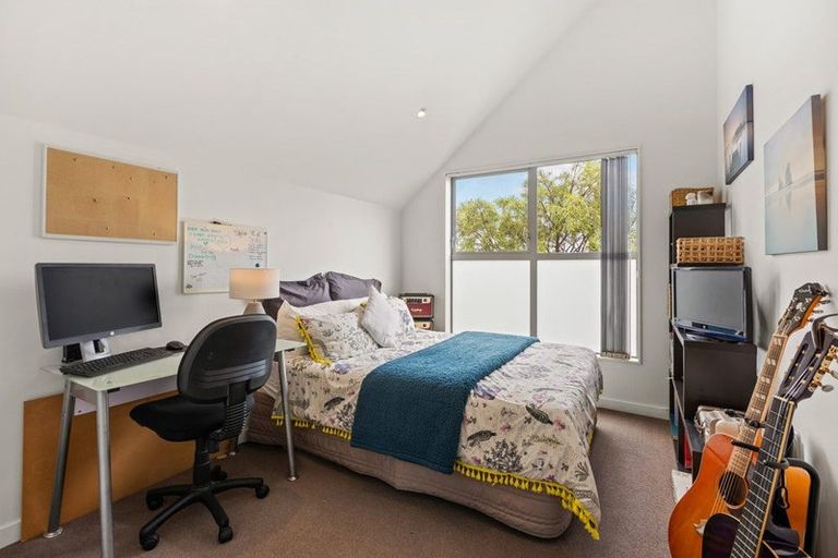 Photo of property in 3/17 Argentine Avenue, Miramar, Wellington, 6022