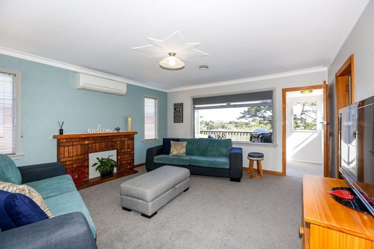 Photo of property in 128 Frankley Road, Frankleigh Park, New Plymouth, 4310