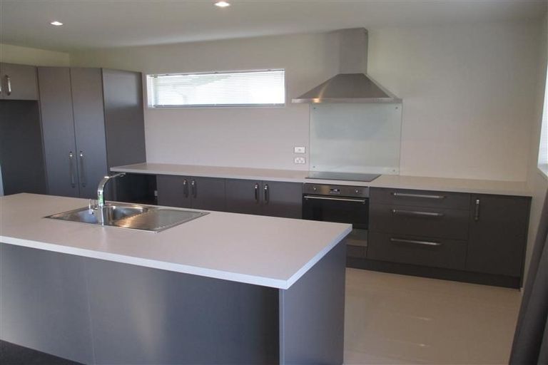 Photo of property in 93 Caulfield Avenue, Halswell, Christchurch, 8025