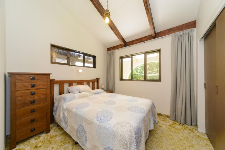Photo of property in 395 College Street, Hokowhitu, Palmerston North, 4410