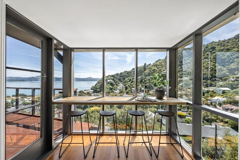 Photo of property in 6 Matai Terrace, Eastbourne, Lower Hutt, 5013