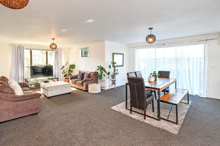 Photo of property in 16b Alexander Street, Papakura, 2110