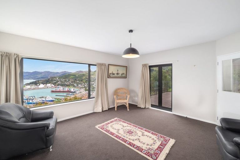 Photo of property in 30 Gilmour Terrace, Lyttelton, 8082