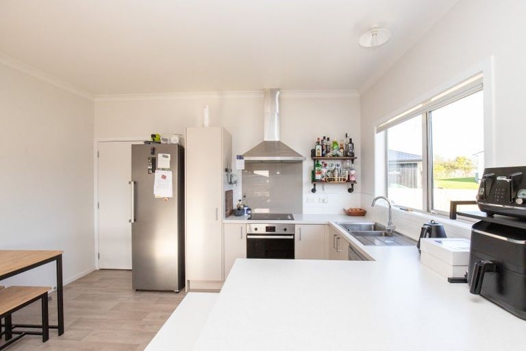 Photo of property in 8 Fernleigh Street, Kerepehi, Paeroa, 3671