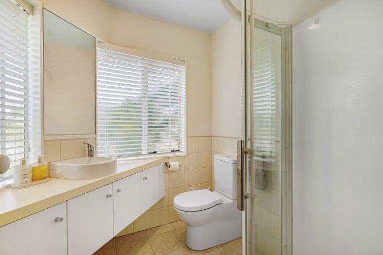 Photo of property in 2 Fulford Place, Havelock North, 4130