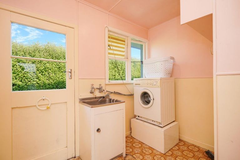 Photo of property in 16 Dunbeath Crescent, Kew, Invercargill, 9812