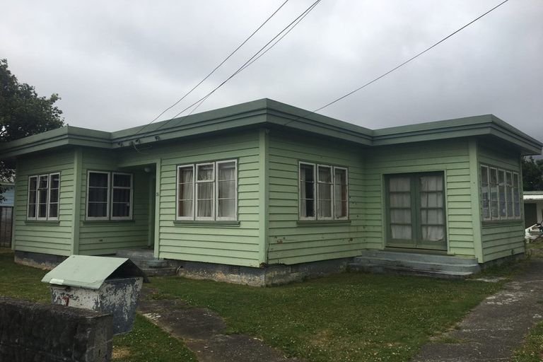 Photo of property in 47 Tama Street, Alicetown, Lower Hutt, 5010