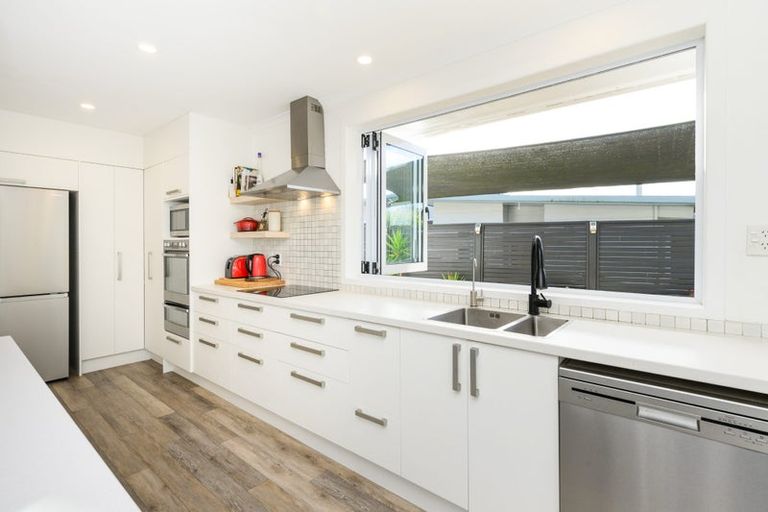 Photo of property in 11 Juliana Place, Awapuni, Palmerston North, 4412