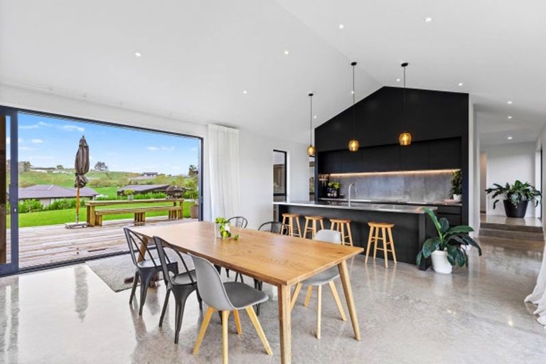 Photo of property in 5 Kahu Lane, Minden, Tauranga, 3176