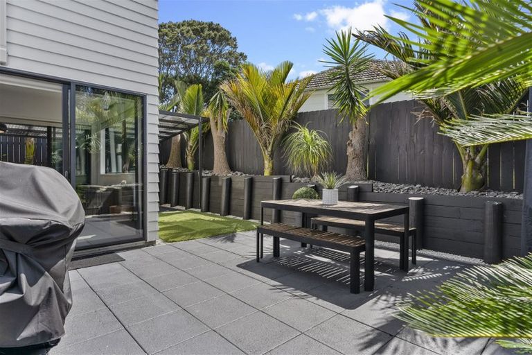 Photo of property in 72a Francis Street, Hauraki, Auckland, 0622