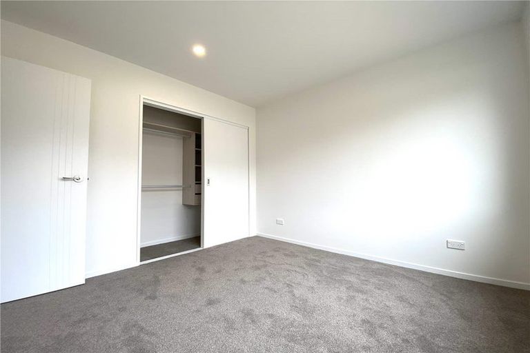 Photo of property in 7d Kotahi Road, Mount Wellington, Auckland, 1062