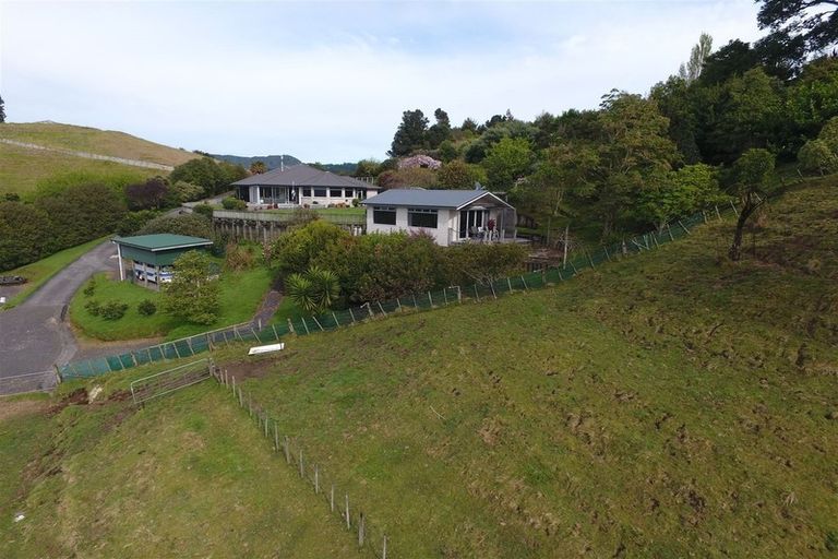 Photo of property in 29 Manuka Drive, Whangamata, 3691