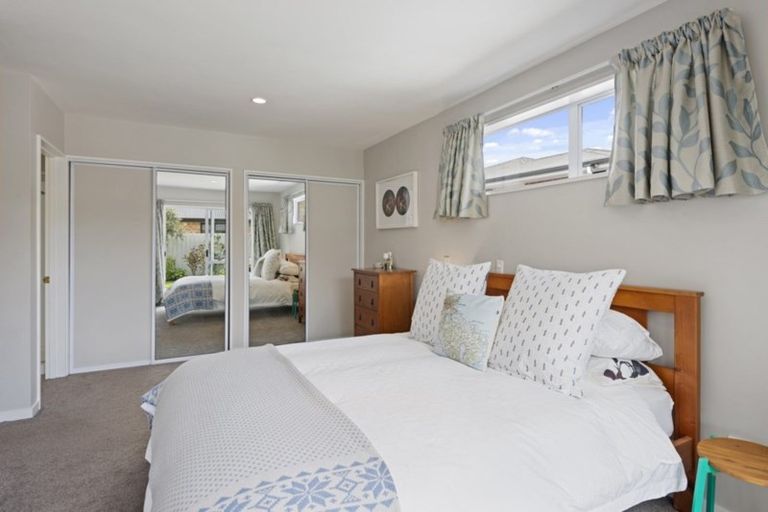 Photo of property in 120b Somerfield Street, Somerfield, Christchurch, 8024