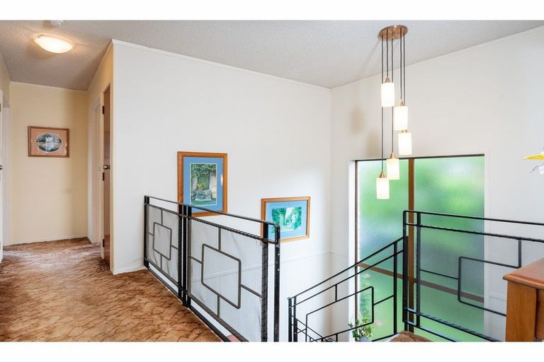 Photo of property in 24 Widmore Drive, Massey, Auckland, 0614