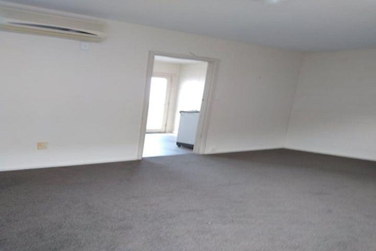 Photo of property in 51 Whitmore Street, Edgeware, Christchurch, 8013