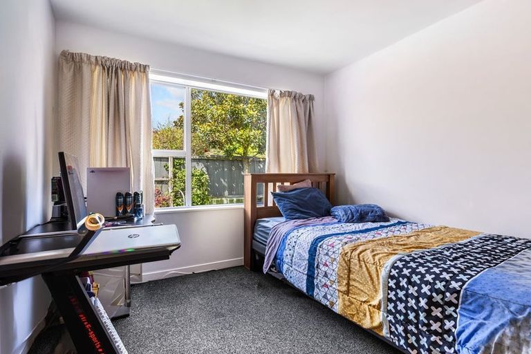 Photo of property in 2/19 Molesworth Place, Somerfield, Christchurch, 8024