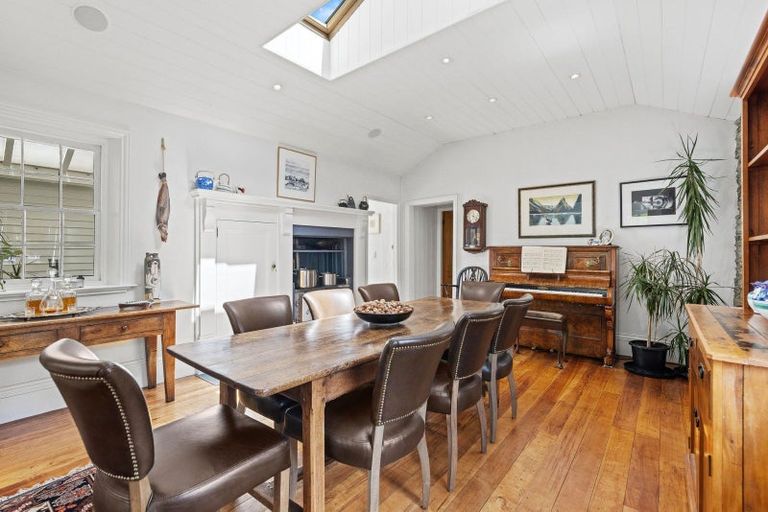 Photo of property in 21 Anglesea Street, Arrowtown, 9302