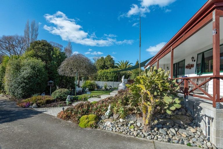 Photo of property in 6 Geisha Road, Waikuku, Rangiora, 7473