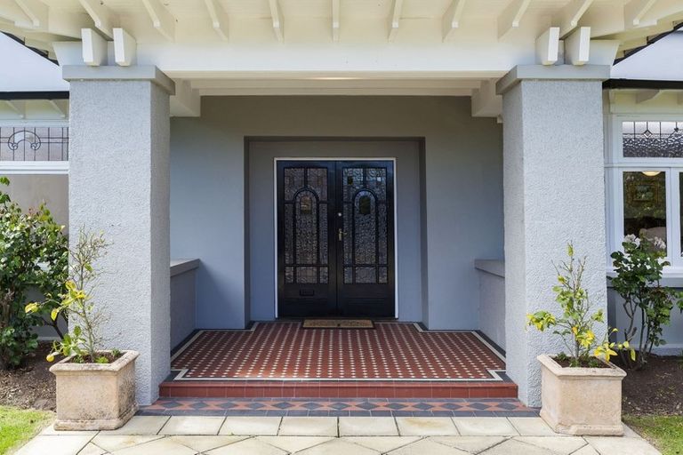 Photo of property in 152 Clyde Road, Burnside, Christchurch, 8053