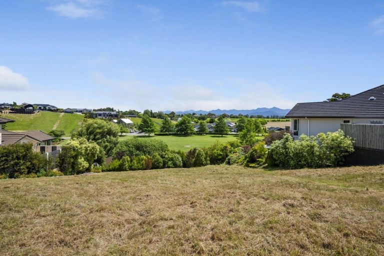 Photo of property in 22 Pine Hill Rise, Fairhall, 7272