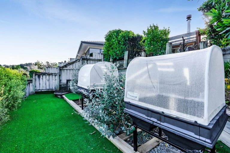 Photo of property in 40 Redwood Crescent, Hurdon, New Plymouth, 4310