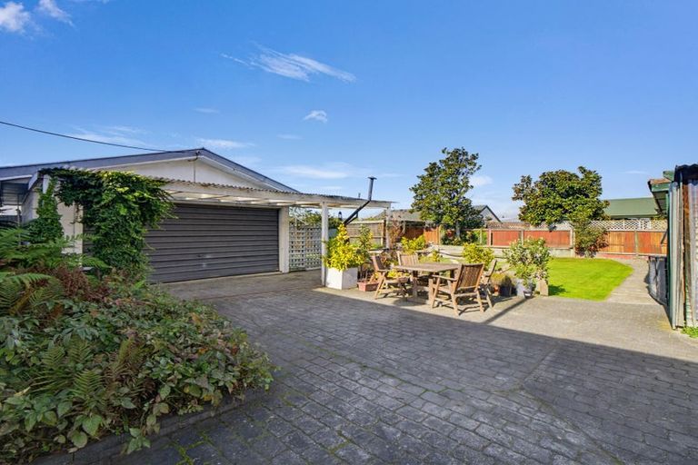 Photo of property in 435 High Street, Rangiora, 7400