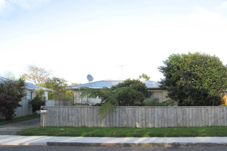 Photo of property in 37 Te Manuao Road, Otaki, 5512