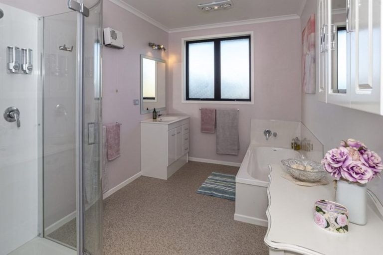 Photo of property in 58 Dillon Drive, Bell Block, New Plymouth, 4312