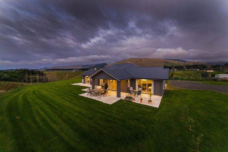 Photo of property in 81 Williams Road, Tokomaru, Palmerston North, 4474