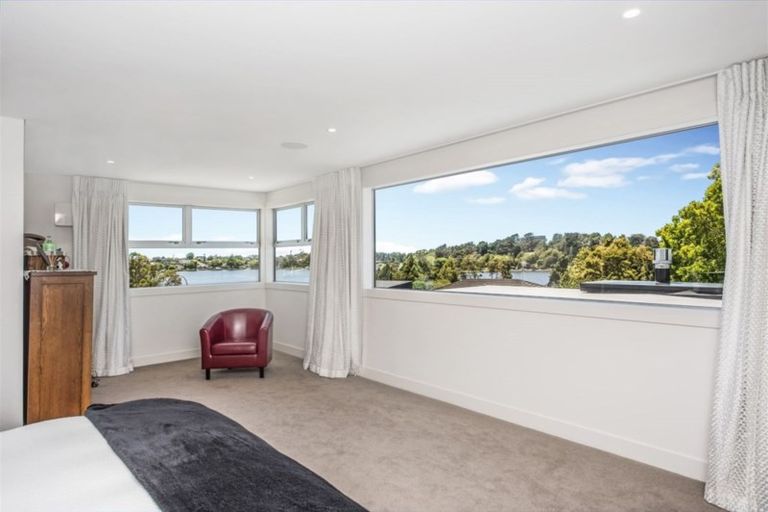 Photo of property in 133 Lake Crescent, Hamilton Lake, Hamilton, 3204