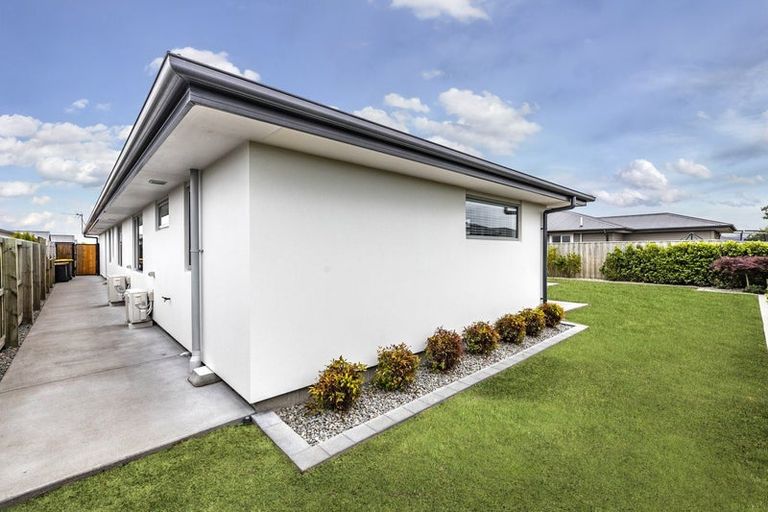 Photo of property in 5 Hickmott Street, Rangiora, 7400