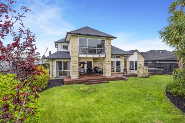 Photo of property in 29 Amokura Crescent, Flagstaff, Hamilton, 3210