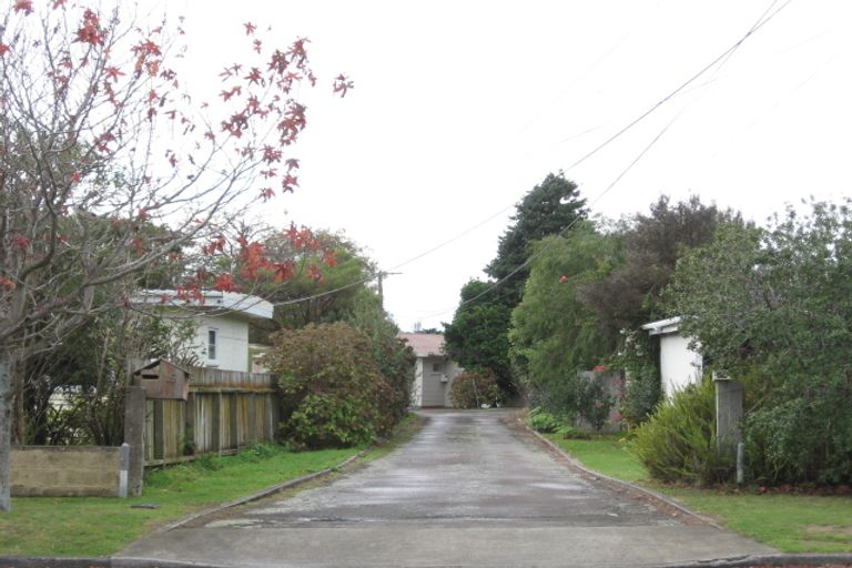 Photo of property in 15 Tongariro Street, Paraparaumu, 5032