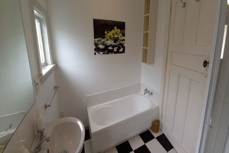 Photo of property in 162 Rutland Street, St Albans, Christchurch, 8052