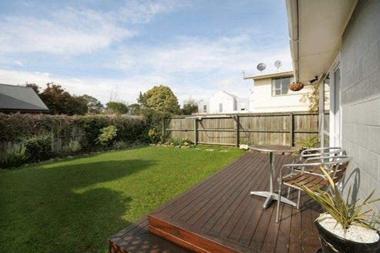 Photo of property in 3/30 Stoneyhurst Street, St Albans, Christchurch, 8014