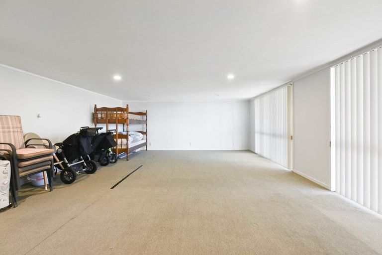 Photo of property in 17 Salmond Place, Dinsdale, Hamilton, 3204