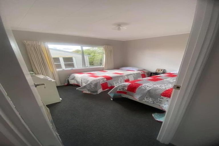 Photo of property in 135a Clevedon Road, Papakura, 2110