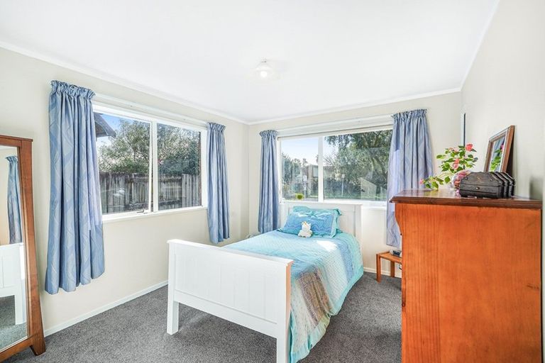 Photo of property in 28 Moreland Avenue, Pukete, Hamilton, 3200