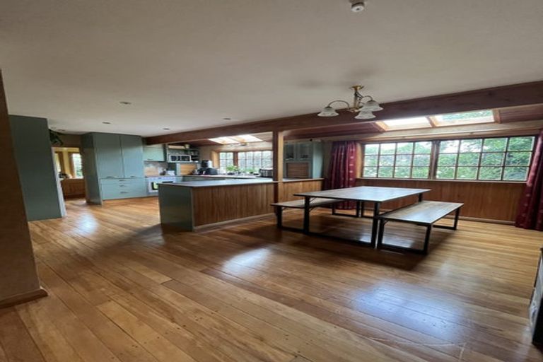 Photo of property in 118 Matatua Road, Raumati Beach, Paraparaumu, 5032