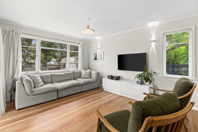 Photo of property in 23a Te Aute Road, Havelock North, 4130