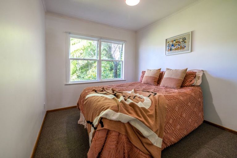 Photo of property in 116 Queens Drive, Oneroa, Waiheke Island, 1081