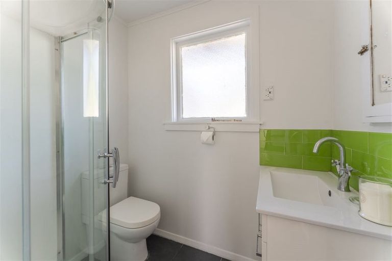 Photo of property in 20 Flay Crescent, Burnside, Christchurch, 8053