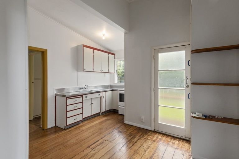 Photo of property in 10a Douglas Street, Levin, 5510