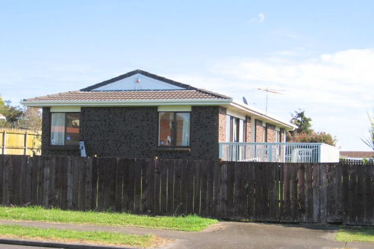 Photo of property in 56 Charntay Avenue, Clover Park, Auckland, 2019