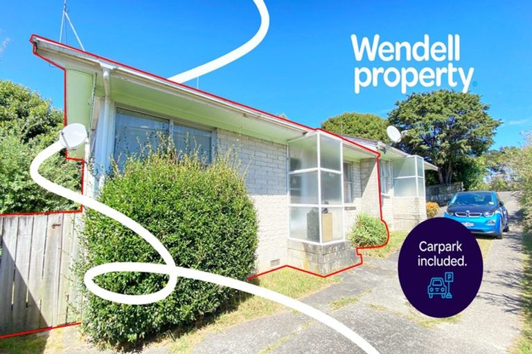 Photo of property in 2/4173a Great North Road, Glen Eden, Auckland, 0602
