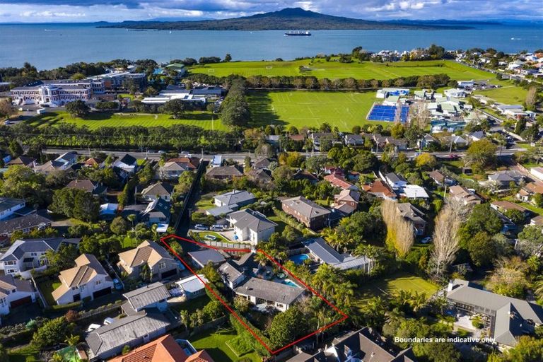 Photo of property in 229 Lake Road, Belmont, Auckland, 0622