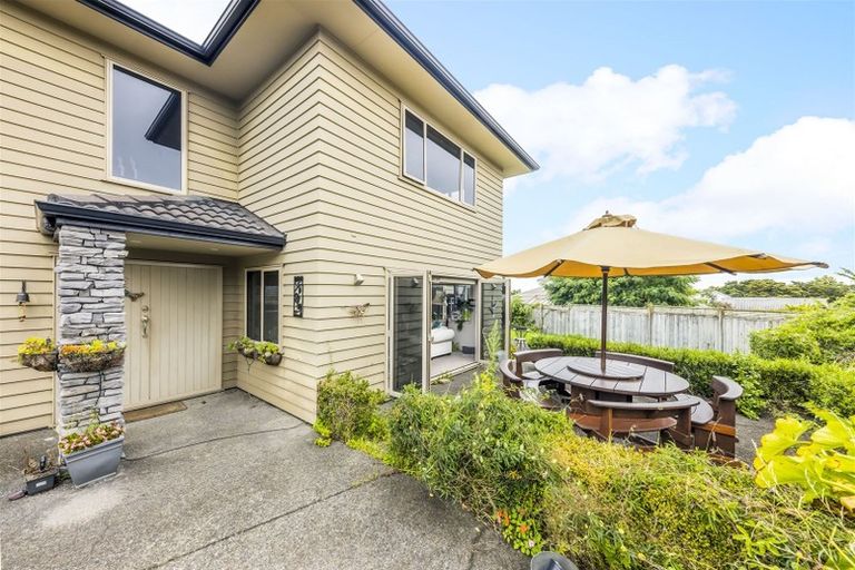 Photo of property in 28a Wairere Road, The Gardens, Auckland, 2105