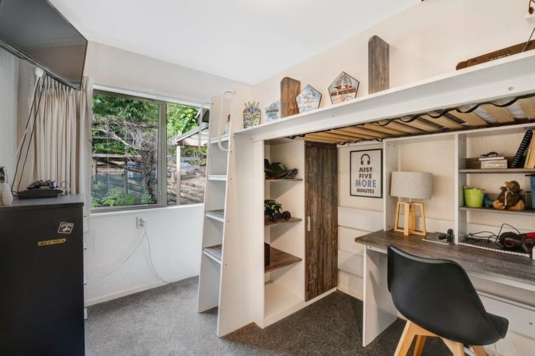 Photo of property in 1688 South Head Road, South Head, Helensville, 0874