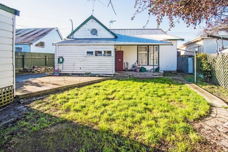 Photo of property in 103 Lincoln Road, Masterton, 5810